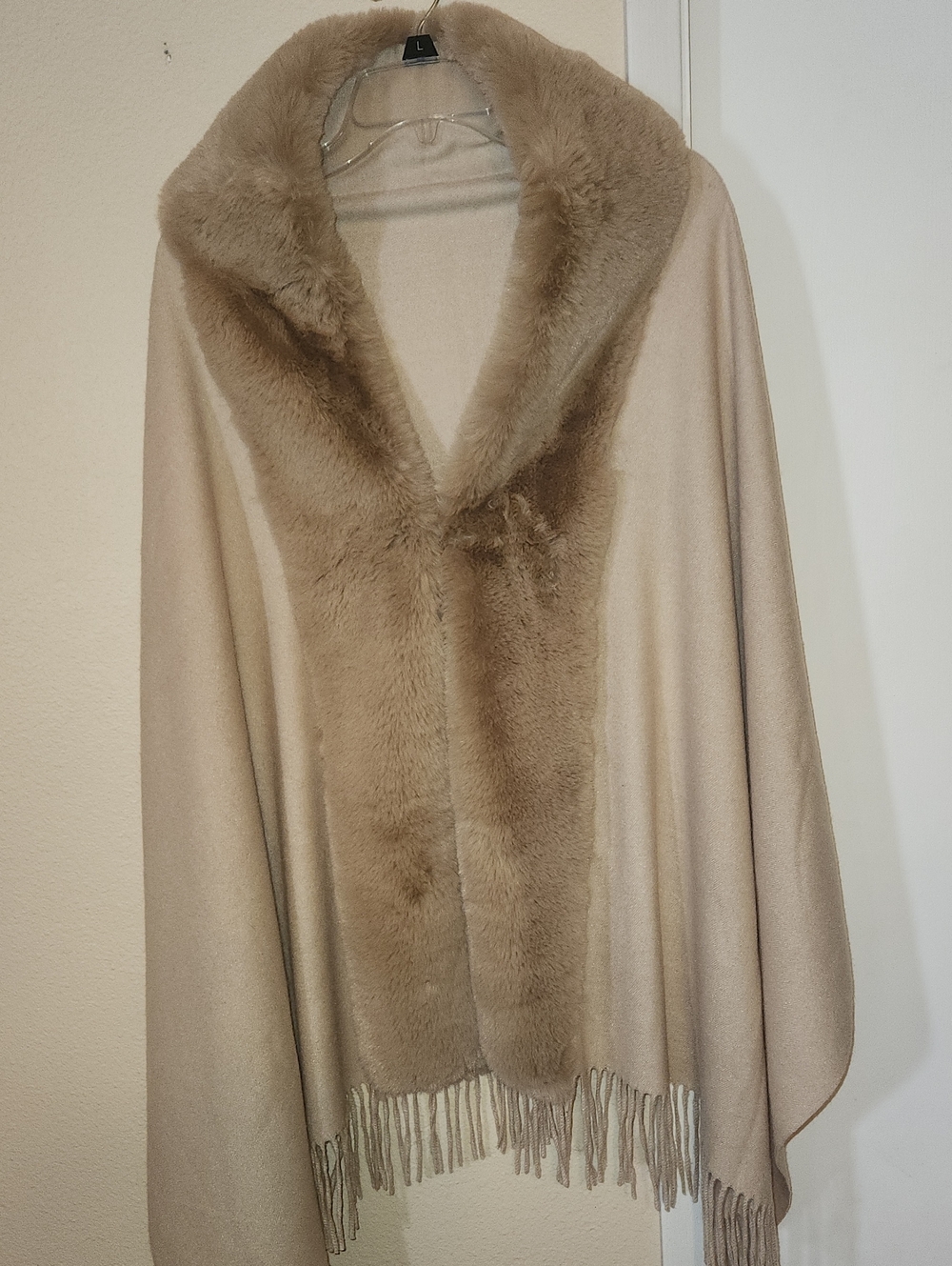 Elegant Cream Faux-Fur Trim Cape - Classic Women’s Coat